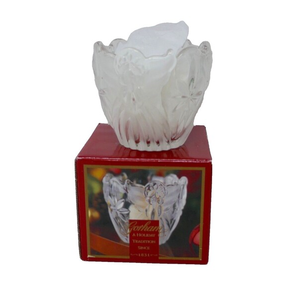 Gorham Holiday Traditions Angels of Peace Angel Votive Candleholder - Picture 1 of 10